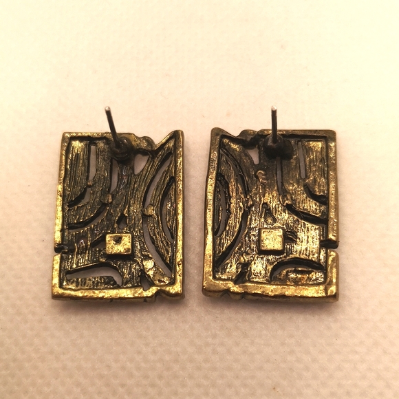 Vintage bronze tone enamel earrings - Picture 2 of 5